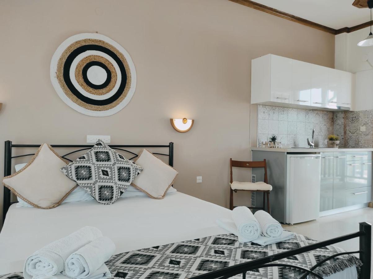Hotel Alexandra Nea Roda Zewnętrze zdjęcie