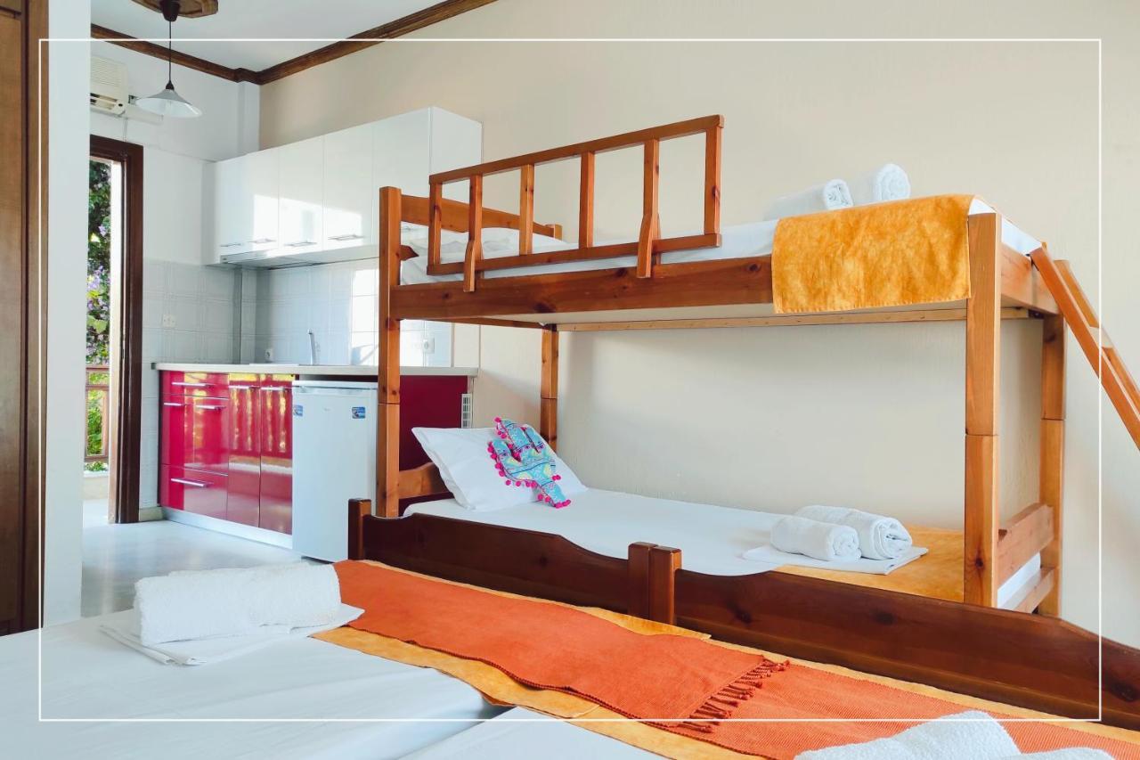 Hotel Alexandra Nea Roda Zewnętrze zdjęcie